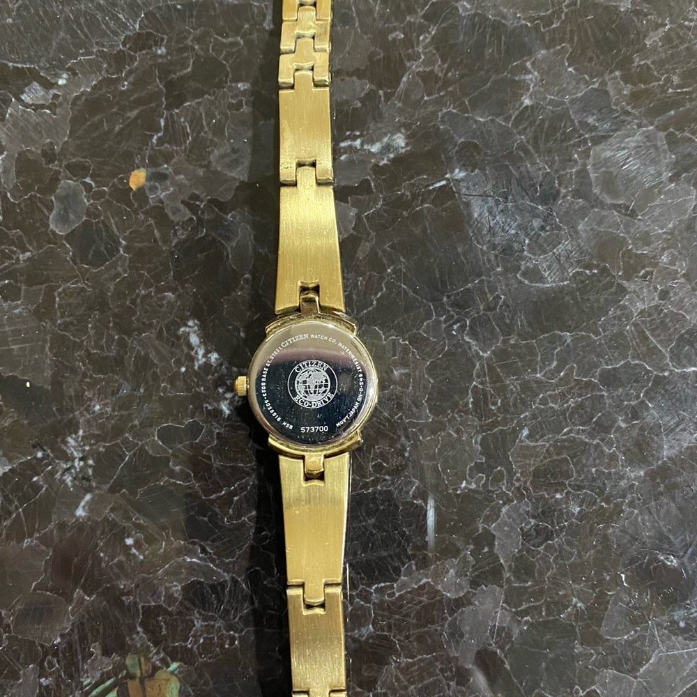 Ladies Citizens ECO-DRIVE B023-S025516 18k Gold Plated Swarovski Crystal Watch
